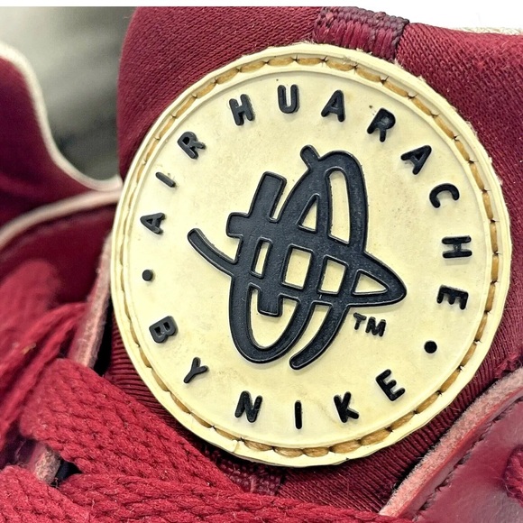 NIKE Air Huarache Men's Dark Red Low Trainer Athletic Sneaker Shoes USA Size 9 - Picture 15 of 16